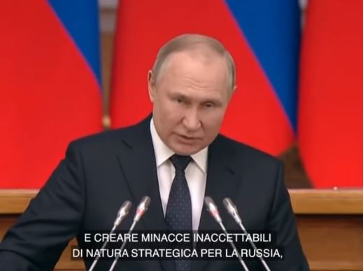 Non odieremo Putin, ma non alzeremo bandiera bianca – di Domenico Delle Foglie